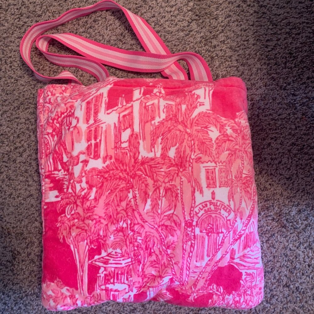 NEW Lilly Pulitzer Towel & Tote Bag - Palm Beach Toile